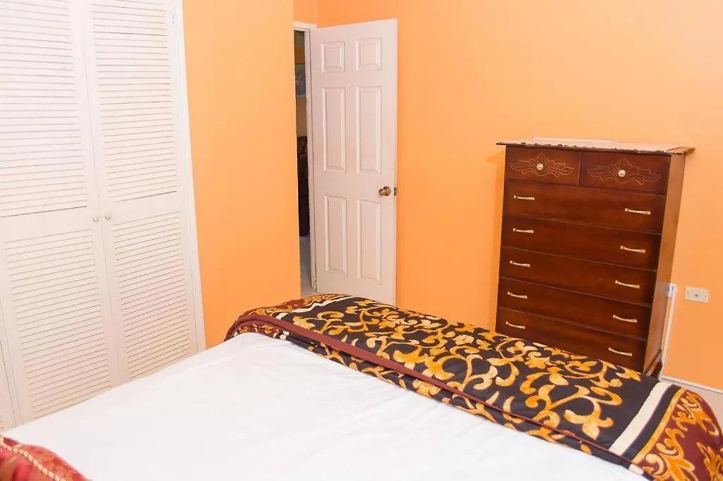 Perfect Vacation Villa Montego Bay 0*,